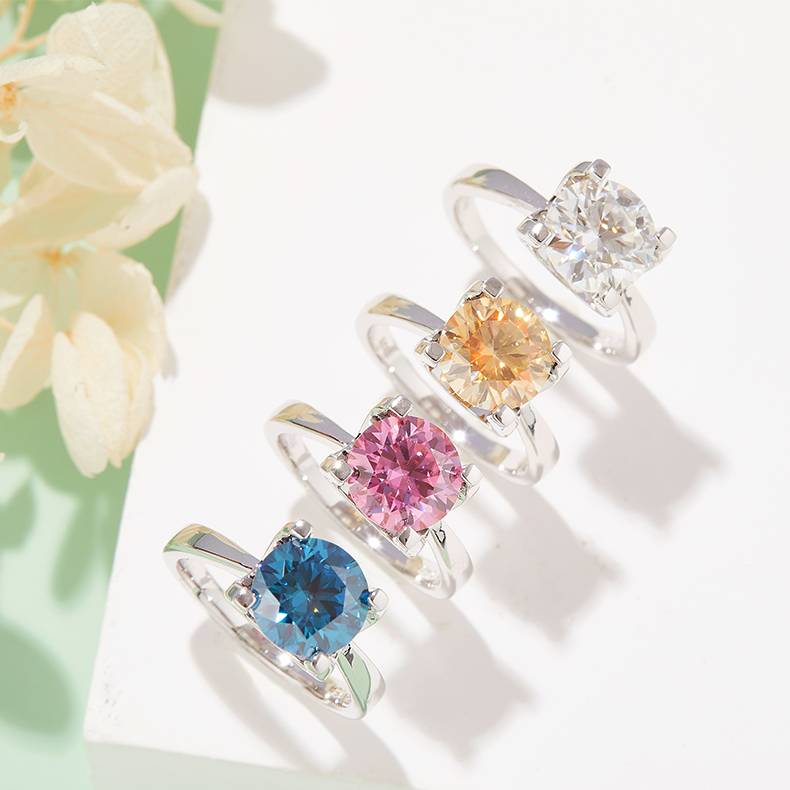 Classic牛头S925银镀白金MoissaniteWomen's Ring3.0ctD级